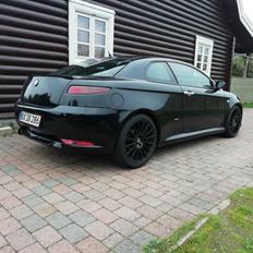 Alfa Romeo GT (Granturismo)