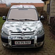 Citroën Berlingo Race Camper