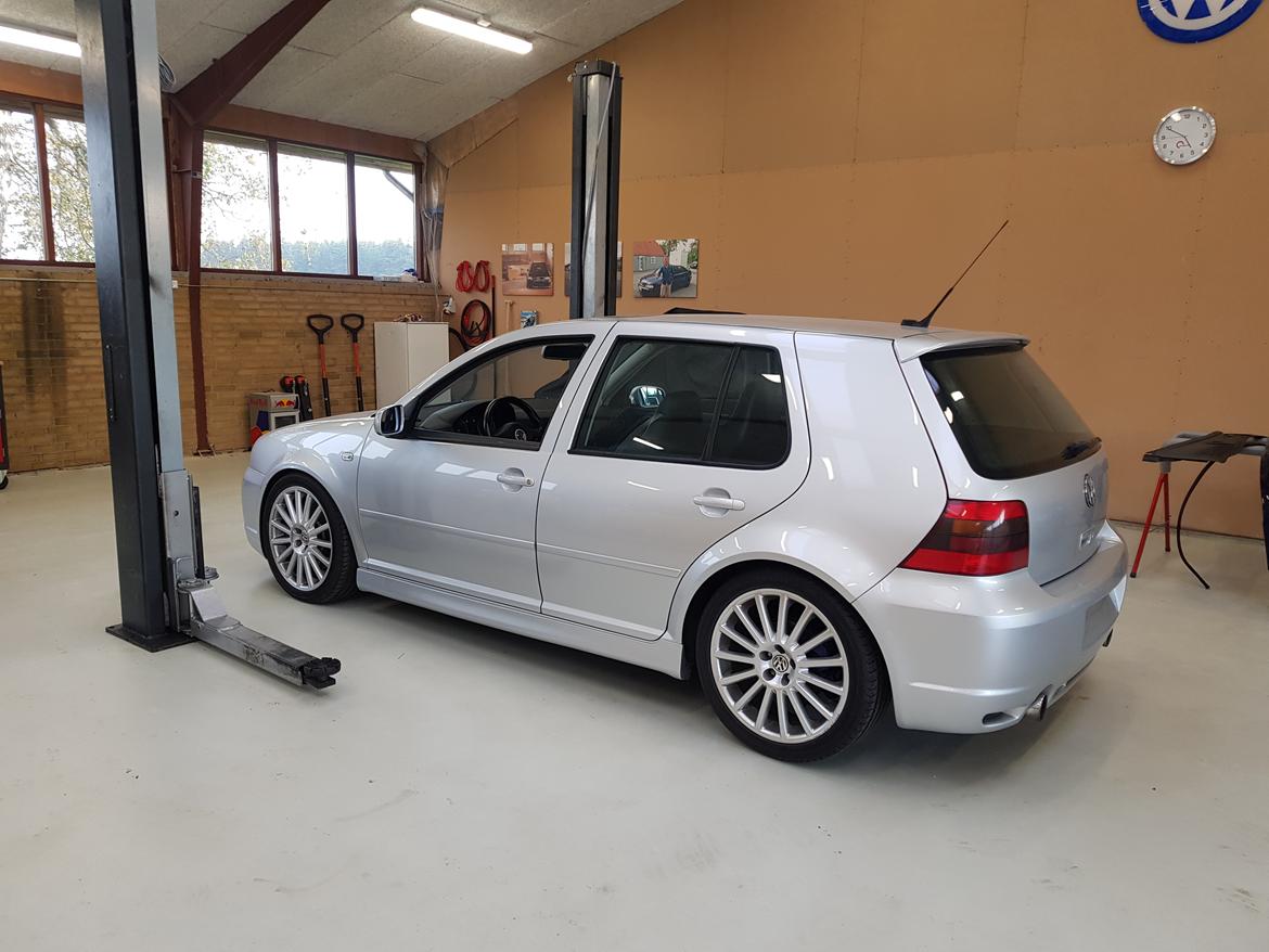 VW Golf IV R32 4-motion billede 3