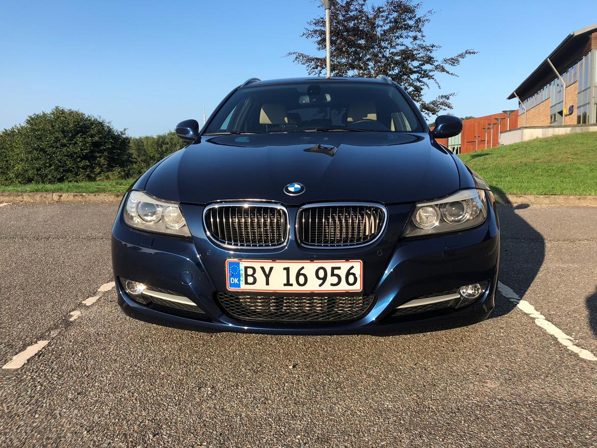 BMW 320d aut. Touring billede 16