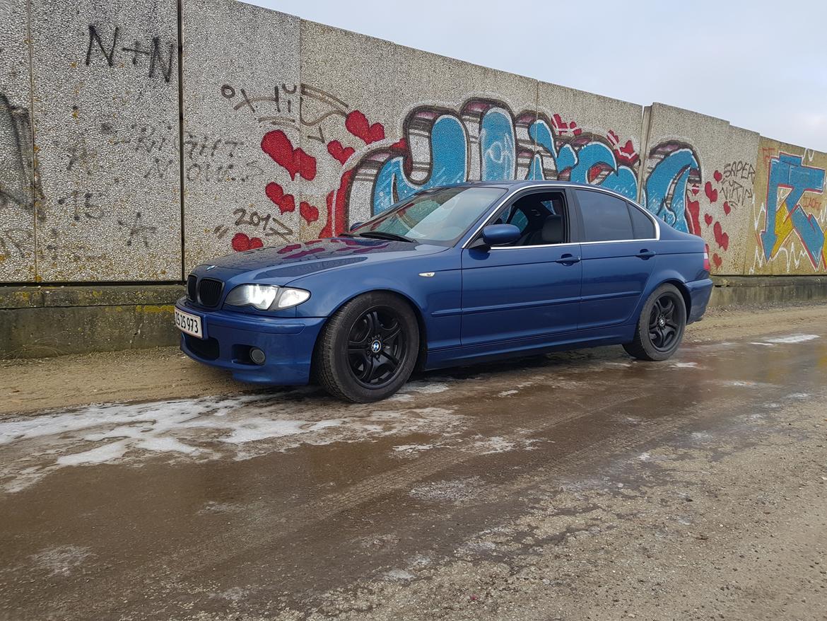 BMW E46 325i billede 2