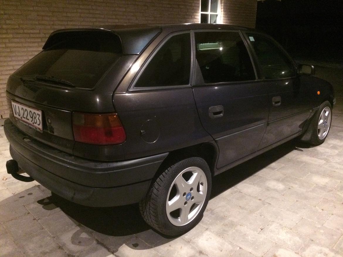 Opel Astra F 1,6 aut billede 10