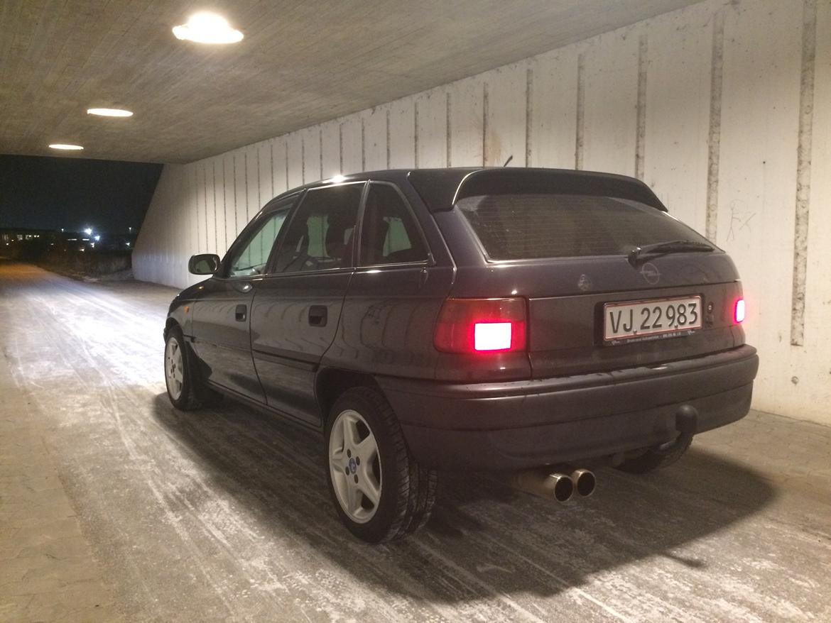 Opel Astra F 1,6 aut billede 18