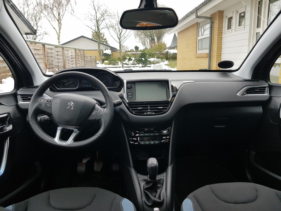 Peugeot 208 Allure Sky 1,2 VTI *SOLGT* billede 10