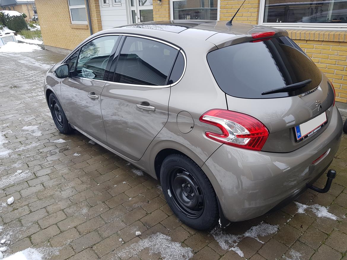 Peugeot 208 Allure Sky 1,2 VTI *SOLGT* billede 7
