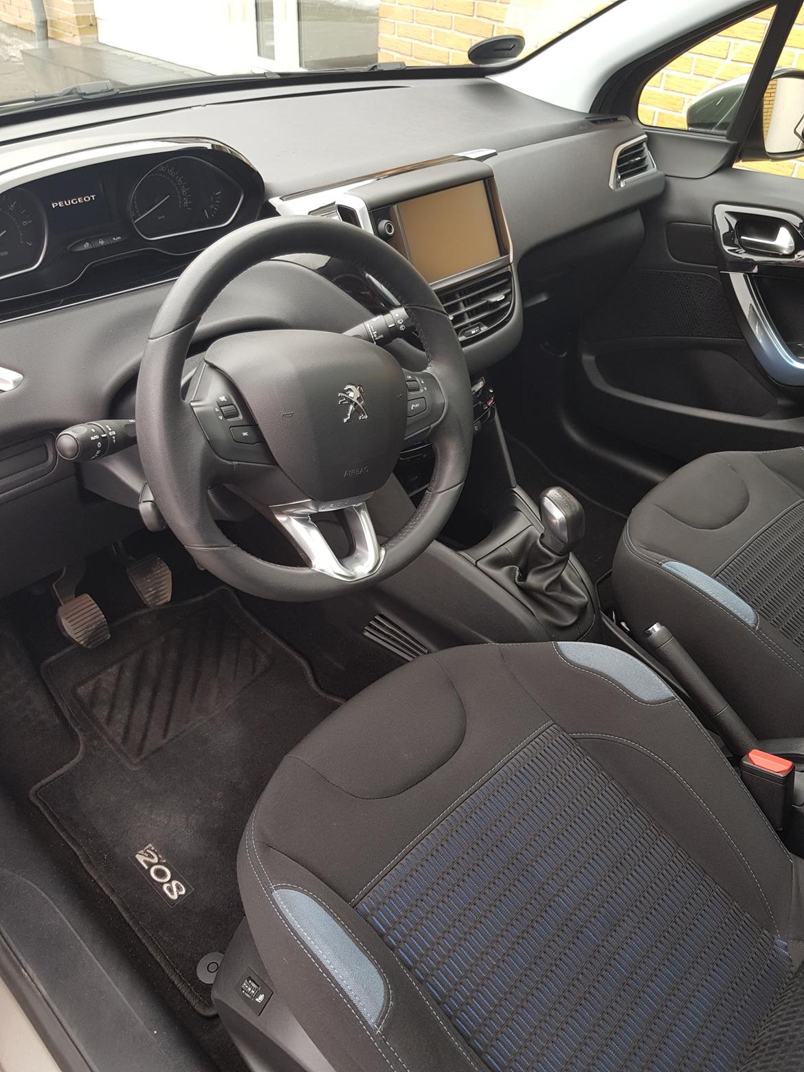 Peugeot 208 Allure Sky 1,2 VTI *SOLGT* billede 12