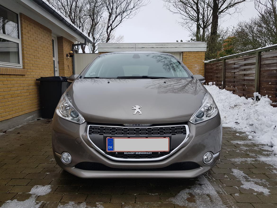 Peugeot 208 Allure Sky 1,2 VTI *SOLGT* billede 4
