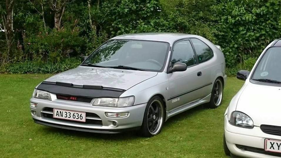 Toyota Corolla e10 billede 1