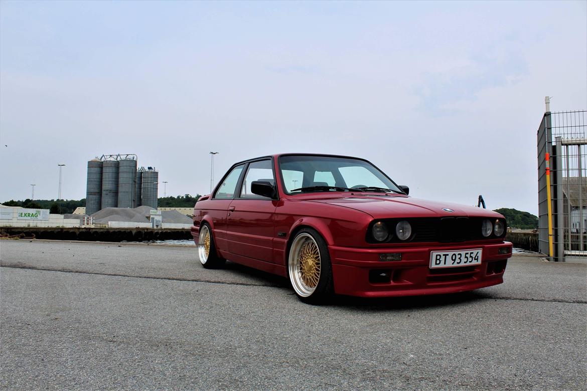 BMW E30 billede 5