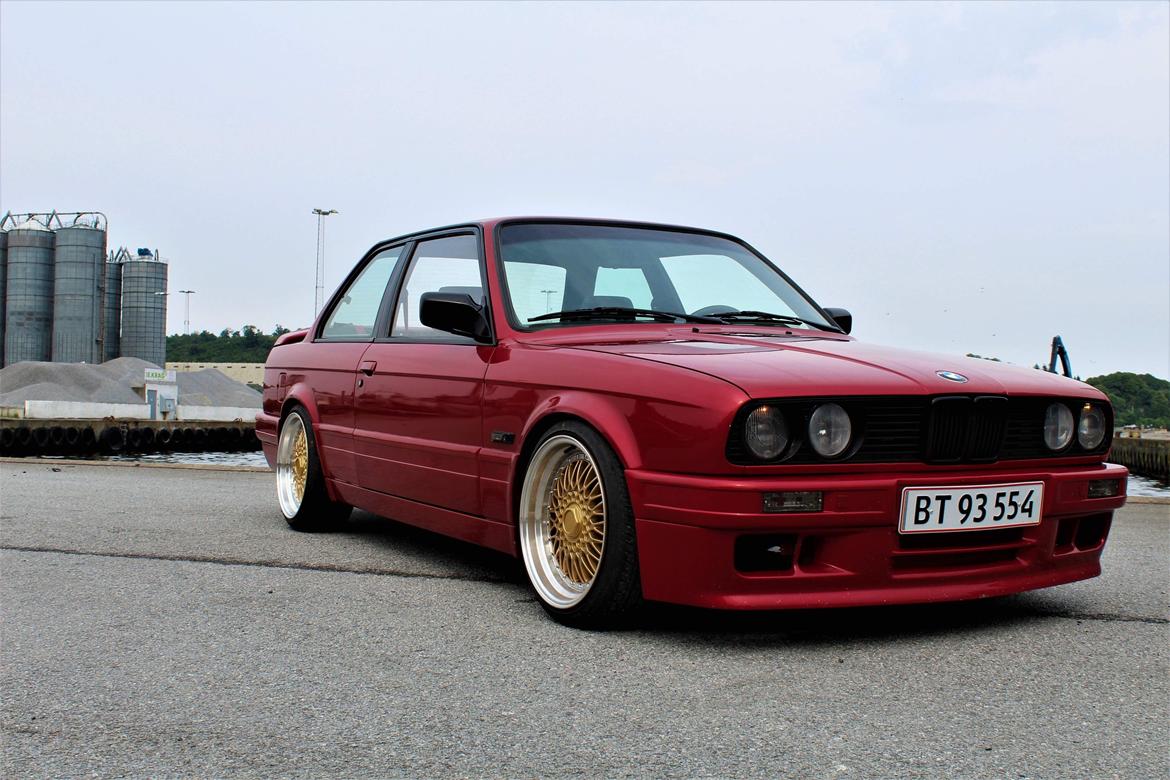 BMW E30 billede 6