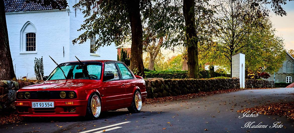 BMW E30 billede 17