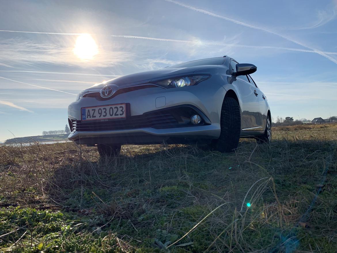 Toyota Auris   SOLGT billede 4
