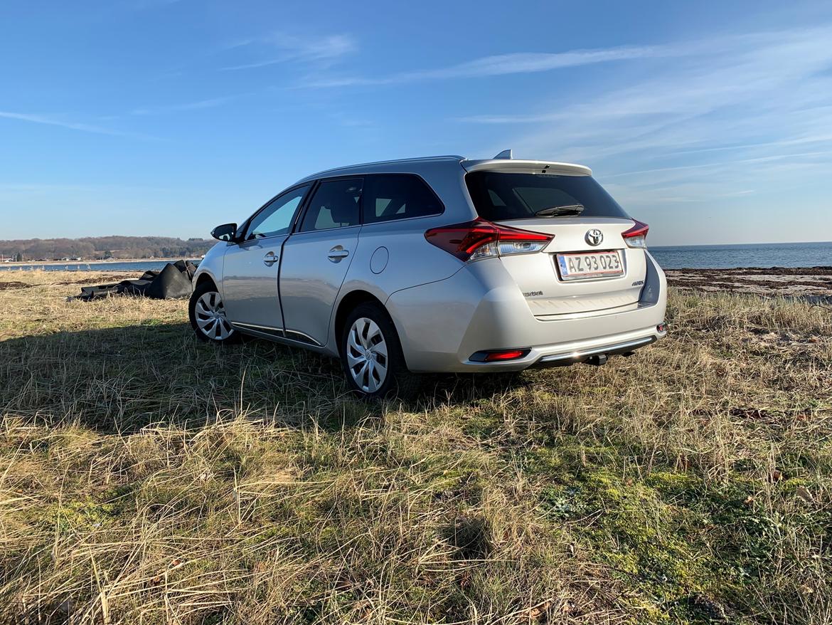 Toyota Auris   SOLGT billede 8