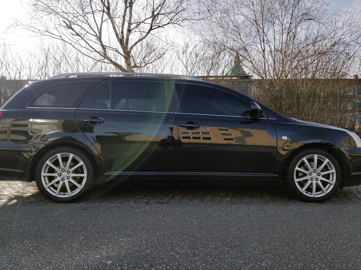 Toyota Avensis 2.0 VVT-i T25  billede 6