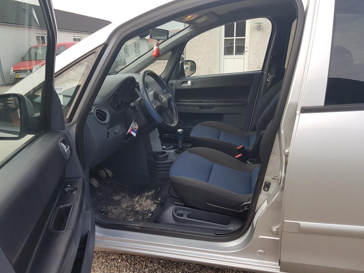 Mitsubishi Colt billede 5