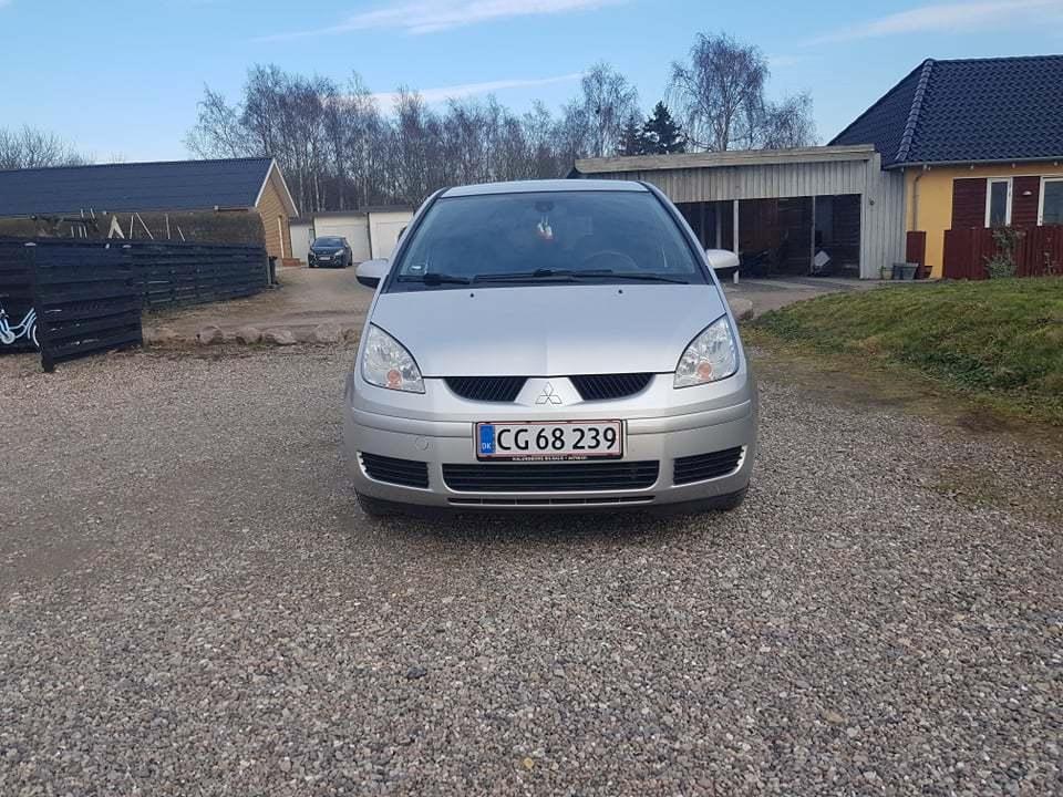 Mitsubishi Colt billede 1