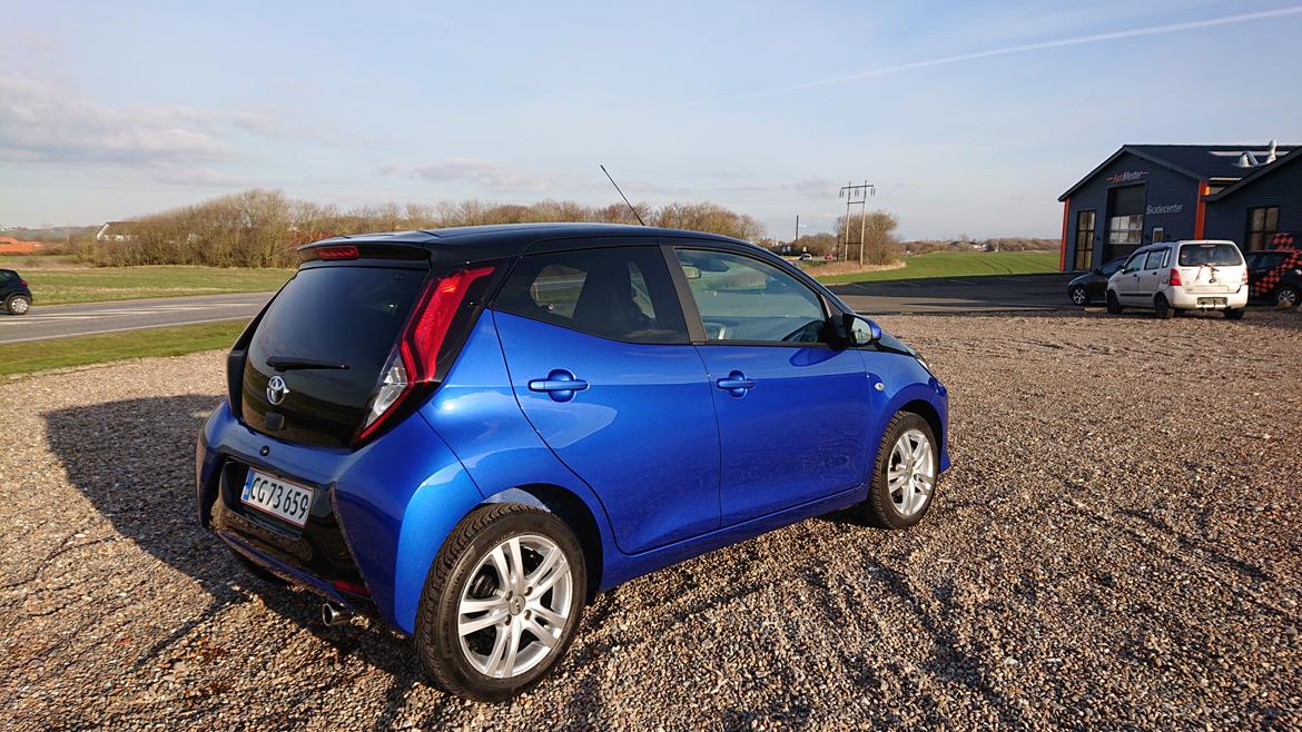 Toyota Aygo X-Clusiv Limited *solgt* billede 15