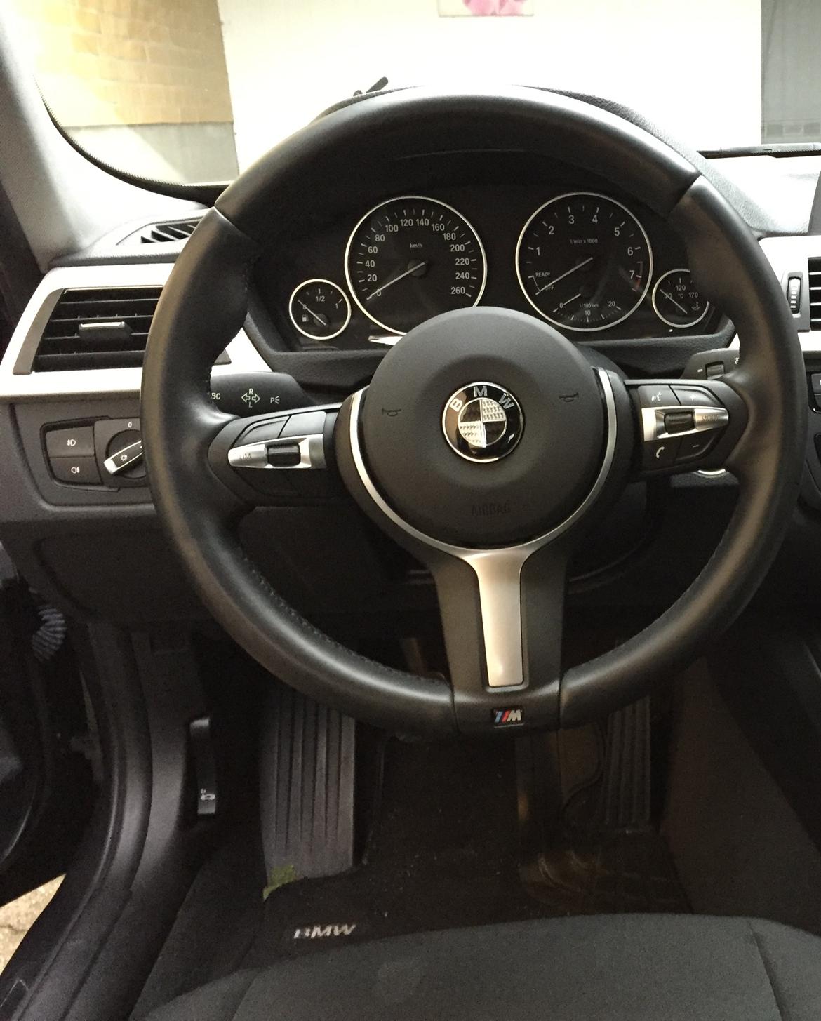 BMW F30 328i Sedan SOLGT billede 8