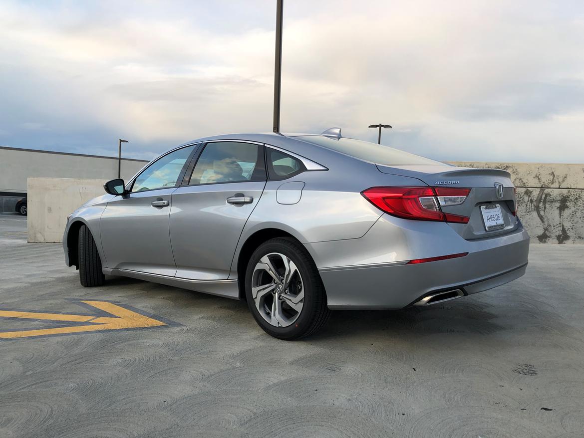 Honda Accord EXL 2.0T billede 4