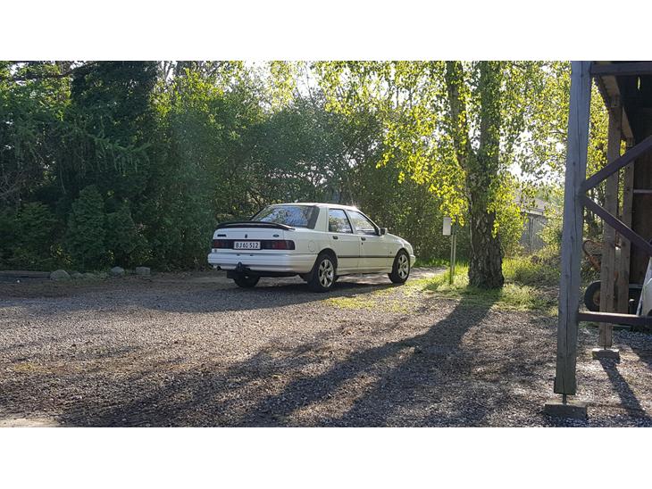 {{currentPhoto.altText}} billede {{currentPhoto.number}}