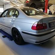 BMW 323i 2.5