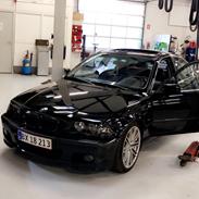 BMW E46 328I AUT