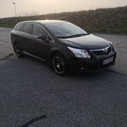 Toyota Avensis  SOLGT 