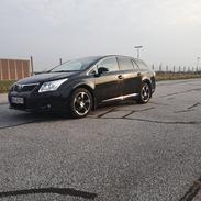 Toyota Avensis  SOLGT 