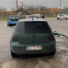 VW GOLF 4