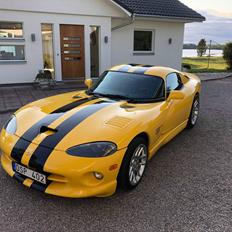 Dodge Viper GTS