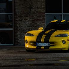 Dodge Viper GTS