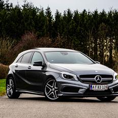 Mercedes Benz A45 AMG