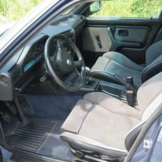 BMW 320i  Solgt :( 