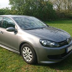 VW Golf VI 1.6 TDI Bluemotion