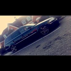 VW Passat 3BG