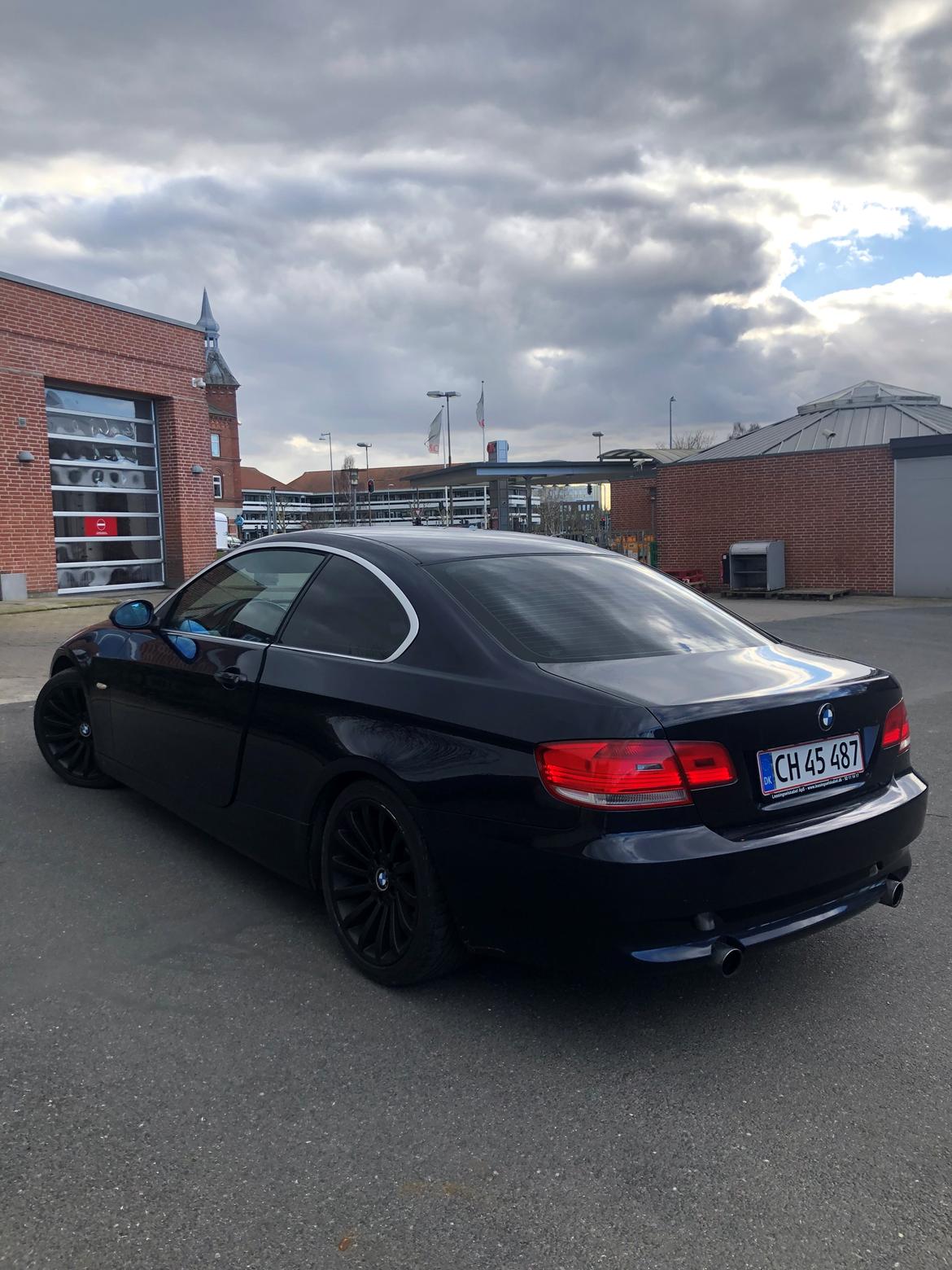 BMW 335i billede 2