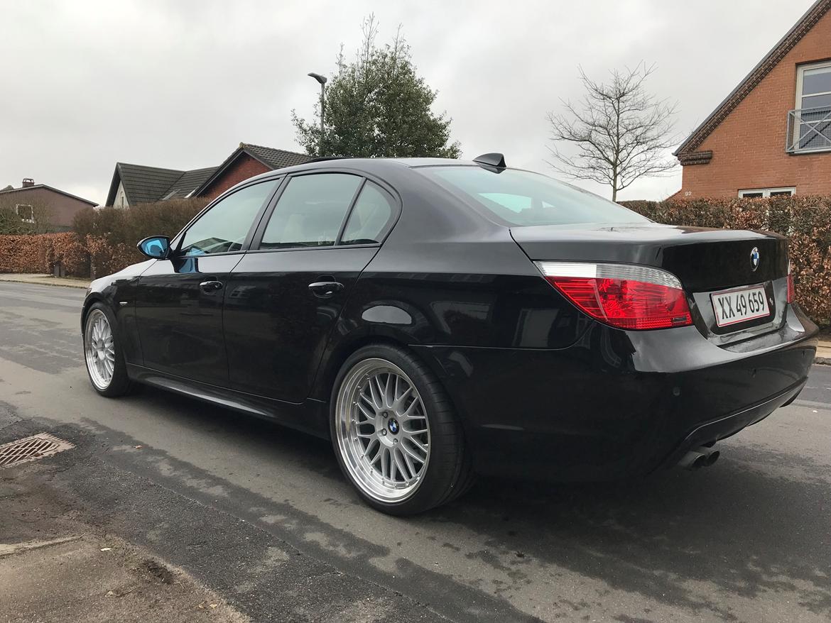 BMW E60 525xi billede 3