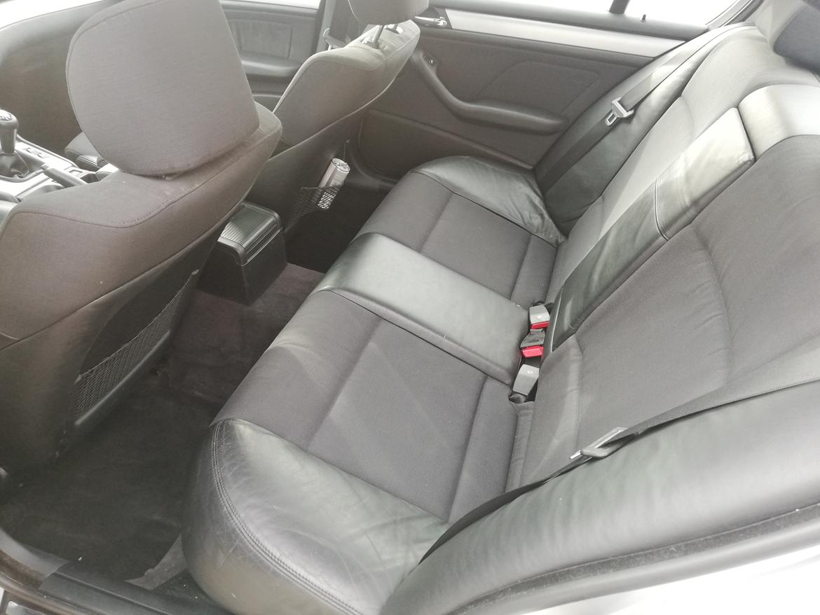 BMW 323i 2.5 billede 10