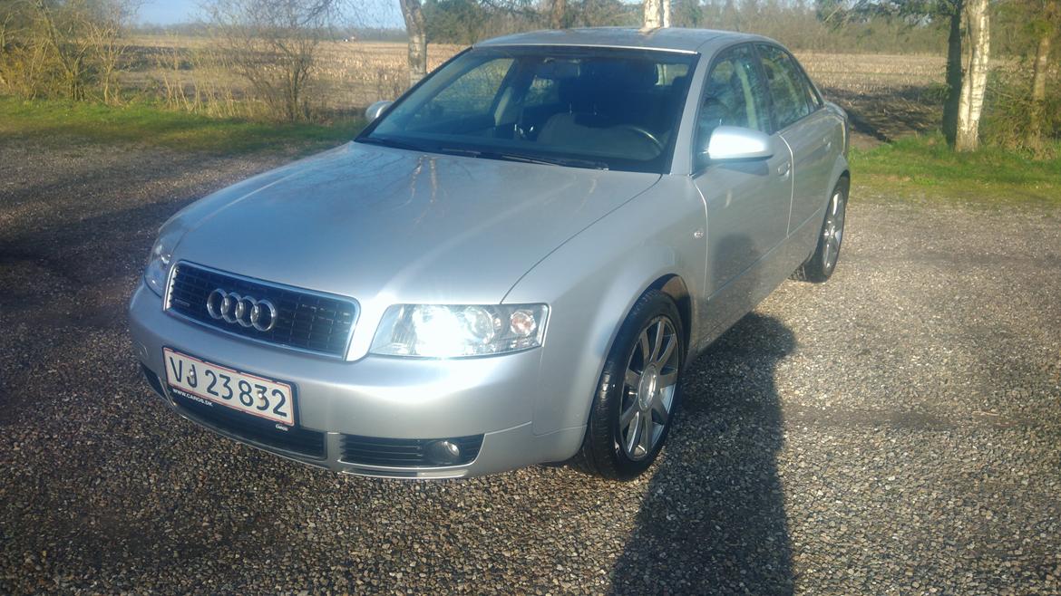 Audi A4 2.5 tdi quattro billede 5