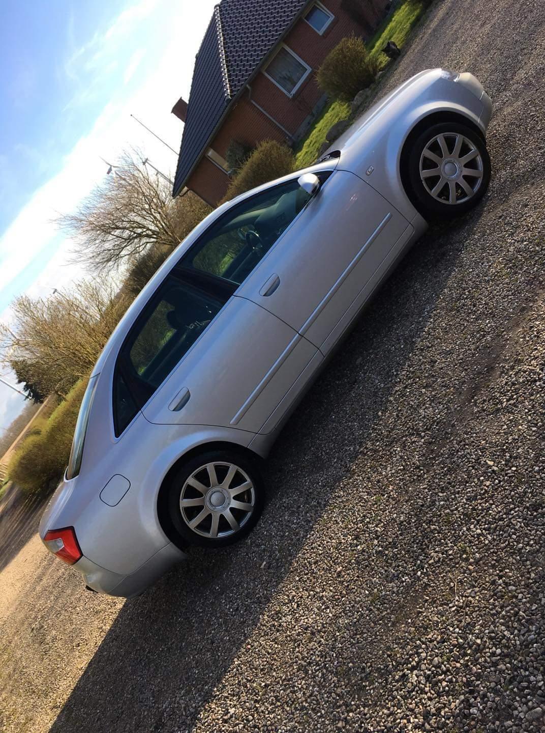 Audi A4 2.5 tdi quattro billede 11