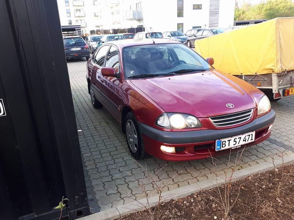 Toyota Avensis t22  billede 7