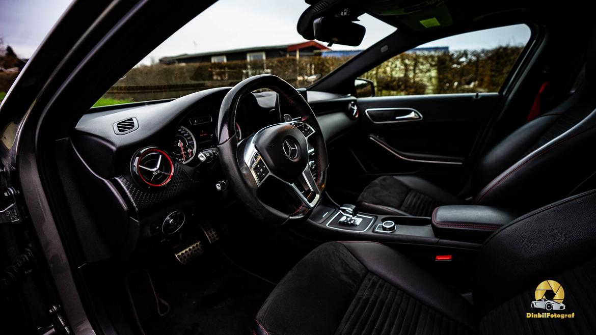 Mercedes Benz A45 AMG billede 12