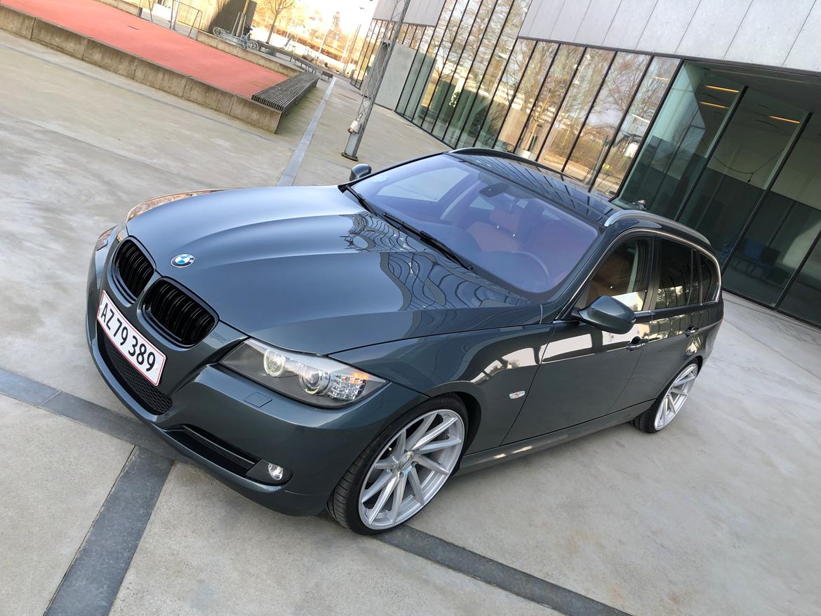 BMW E91 LCI 320D Exclusive Edition billede 21