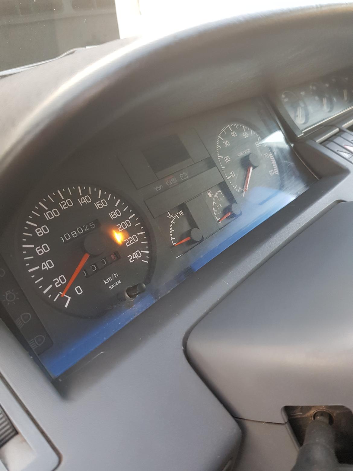 Renault Clio 1.8 16v (2.0 F7R med åbne spjældhuse) billede 10