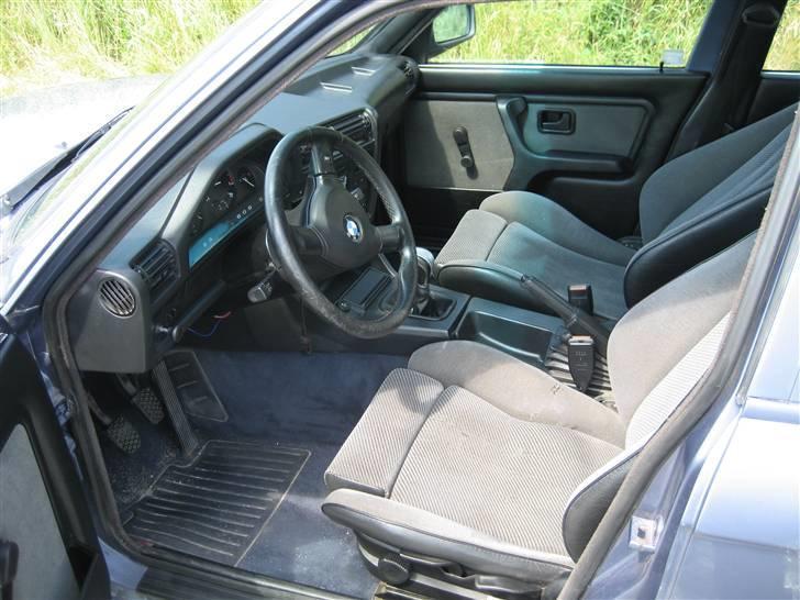 BMW 320i  Solgt :(  billede 1