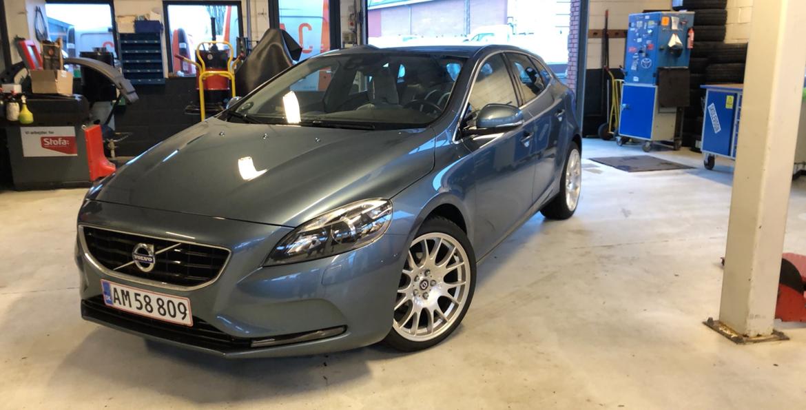 Volvo V40 D2 billede 1