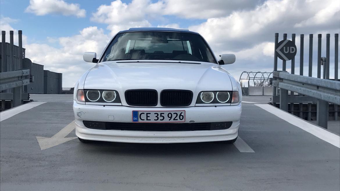 BMW E38 - 740i - V8 billede 4