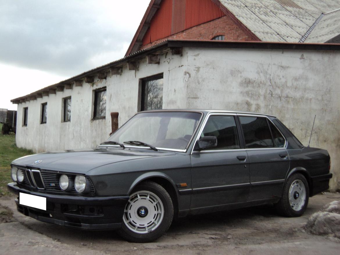 BMW E28 525eA billede 4