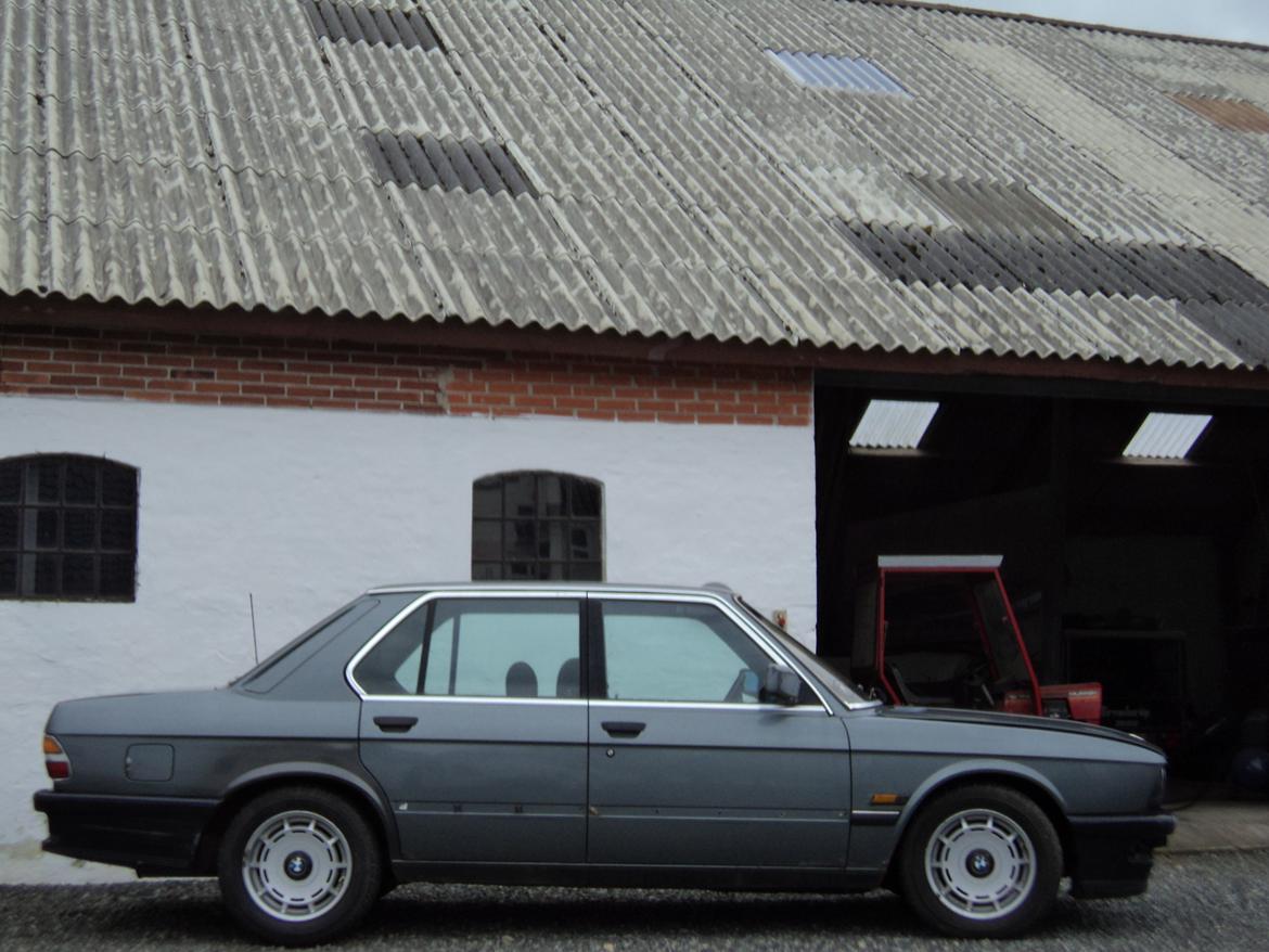 BMW E28 525eA billede 15