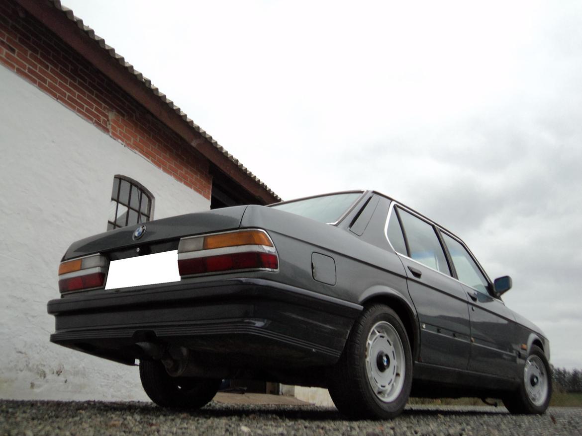 BMW E28 525eA billede 13